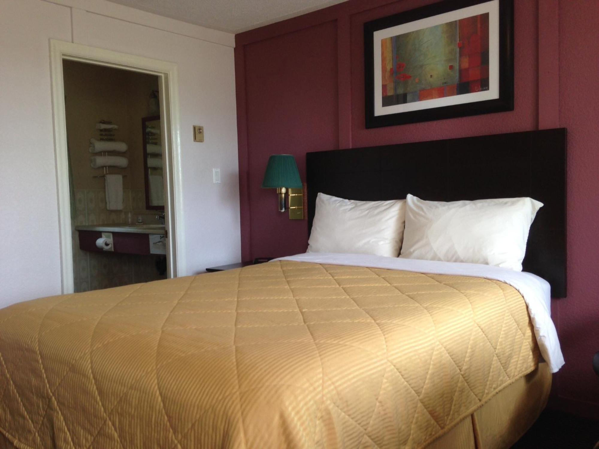 Country Squire Motel Arnprior Phòng bức ảnh